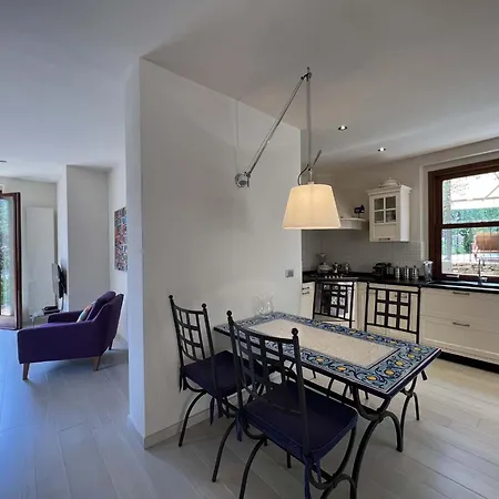 8 Pax By Villasretreats Holiday home *